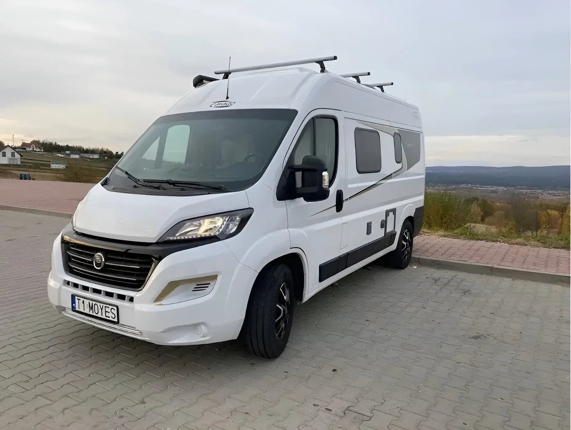 Kamper Carado Vlow do wynajęcia